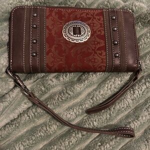 Shyanne Brown and Rust Floral Wristlet Wallet